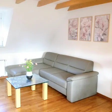 아파트 Mit Stil *